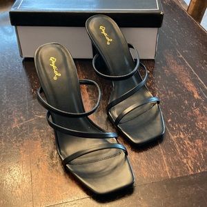 Brand New Never Been Worn Black Sandals!